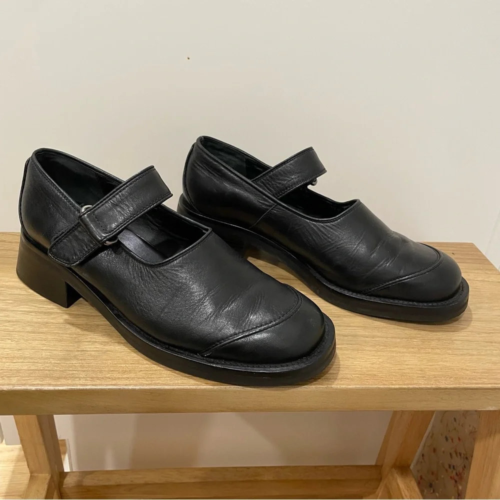 Cole Haan Women Black Shoes Sz 6.5B